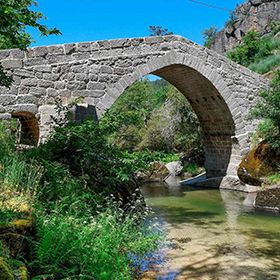 Ponte do ArcoLugar Folhada - Marco de CanavesesFoto: Rota do Românico